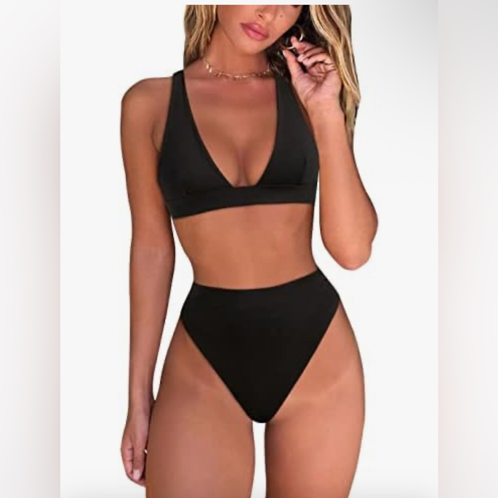 NWOT Hig waisted Thong Black Bikini Set L
